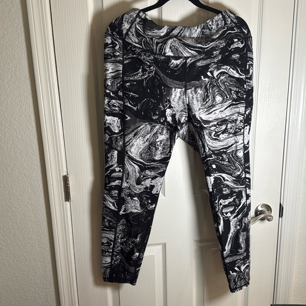 Torrid leggings